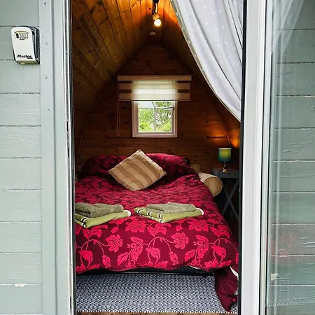 Yule Tree Campsite Helston Exterior foto